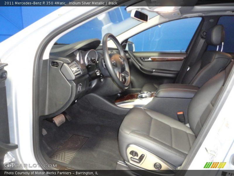 Iridium Silver Metallic / Black 2011 Mercedes-Benz R 350 4Matic