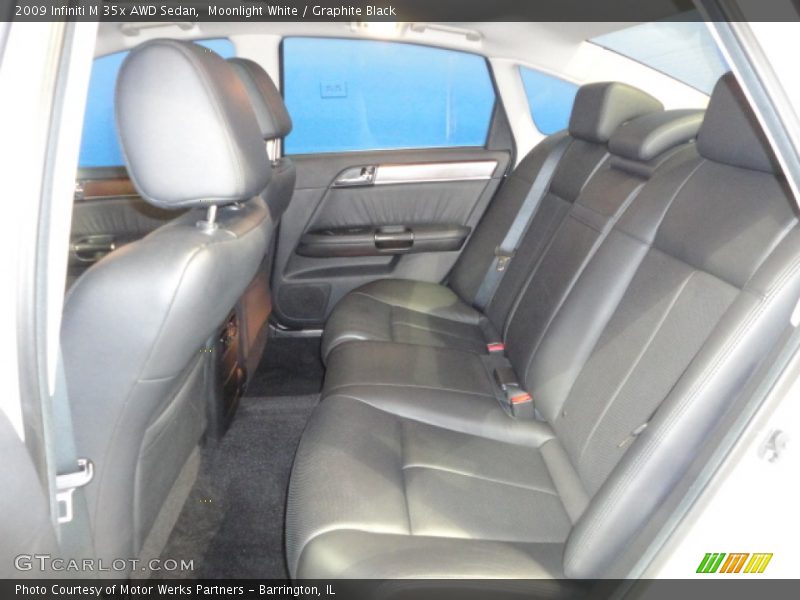 Moonlight White / Graphite Black 2009 Infiniti M 35x AWD Sedan