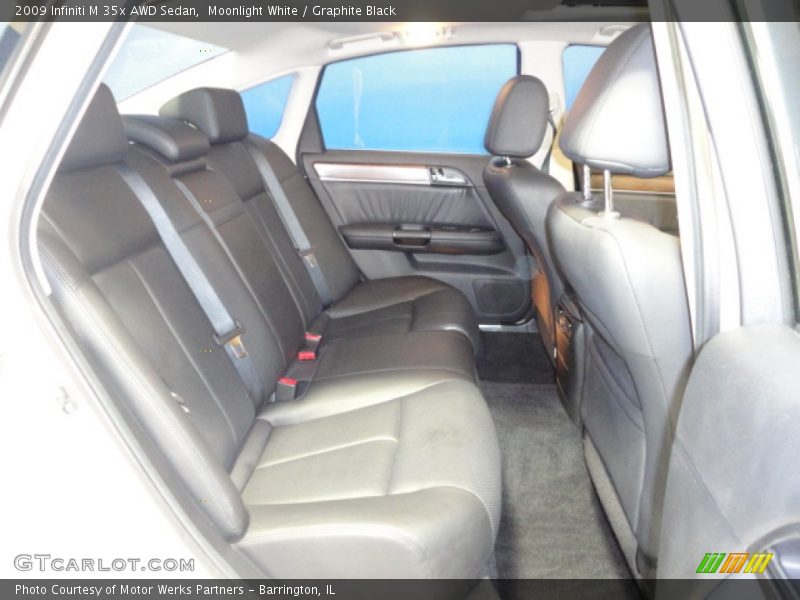 Moonlight White / Graphite Black 2009 Infiniti M 35x AWD Sedan