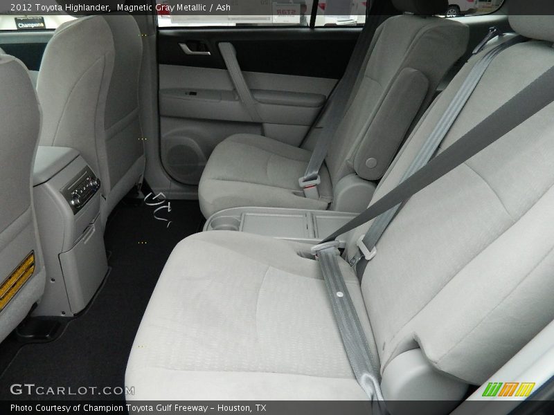 Magnetic Gray Metallic / Ash 2012 Toyota Highlander