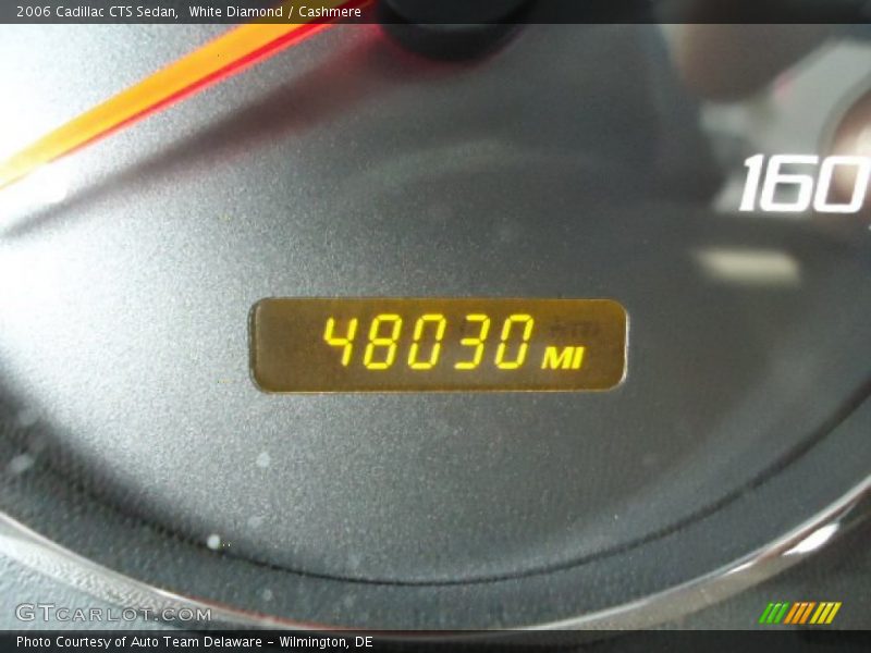 White Diamond / Cashmere 2006 Cadillac CTS Sedan