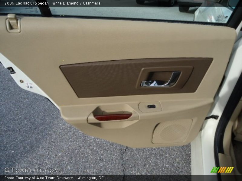 White Diamond / Cashmere 2006 Cadillac CTS Sedan