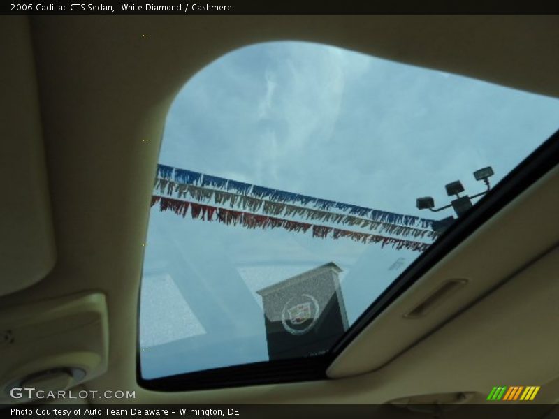 White Diamond / Cashmere 2006 Cadillac CTS Sedan