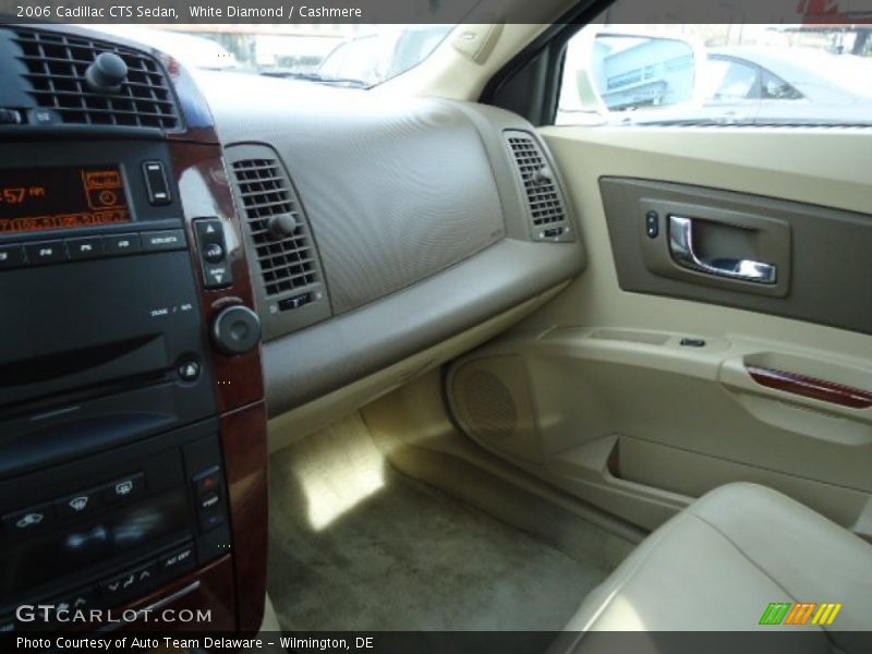 White Diamond / Cashmere 2006 Cadillac CTS Sedan