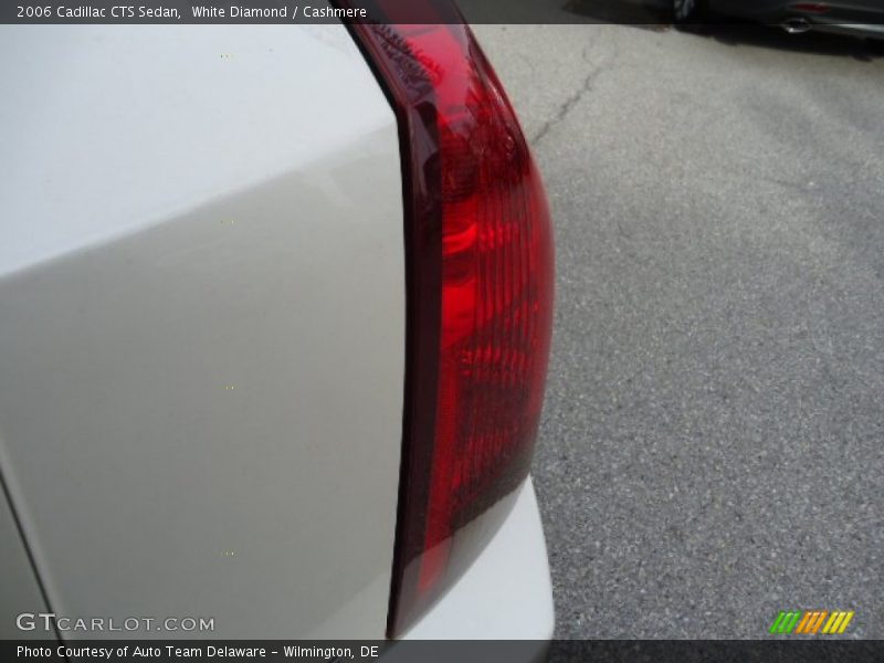 White Diamond / Cashmere 2006 Cadillac CTS Sedan