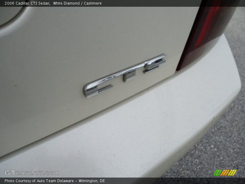 White Diamond / Cashmere 2006 Cadillac CTS Sedan