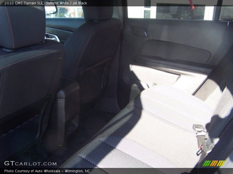 Summit White / Jet Black 2010 GMC Terrain SLE