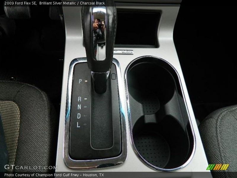 Brilliant Silver Metallic / Charcoal Black 2009 Ford Flex SE