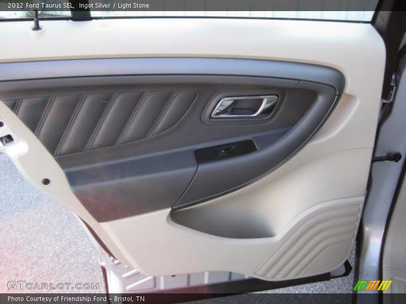 Ingot Silver / Light Stone 2012 Ford Taurus SEL