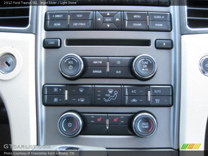 Ingot Silver / Light Stone 2012 Ford Taurus SEL