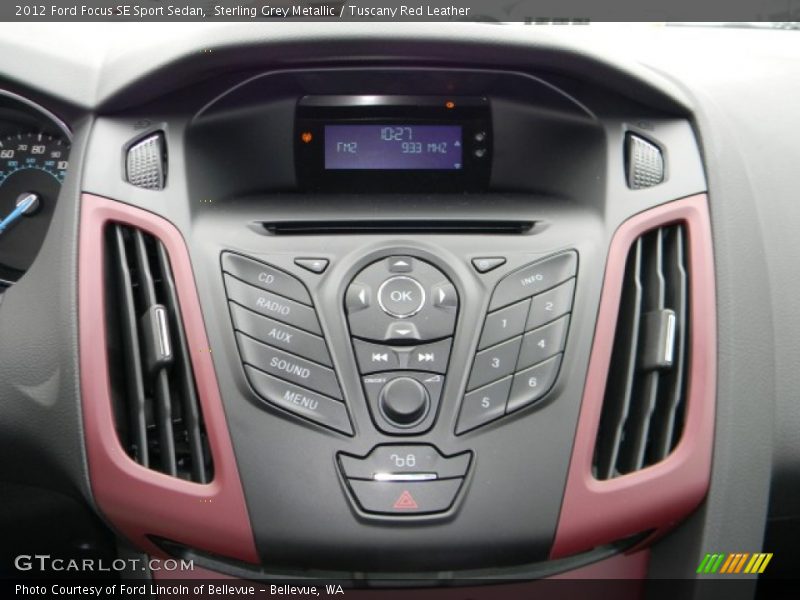 Controls of 2012 Focus SE Sport Sedan