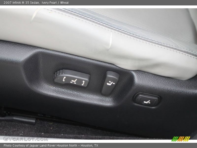 Ivory Pearl / Wheat 2007 Infiniti M 35 Sedan