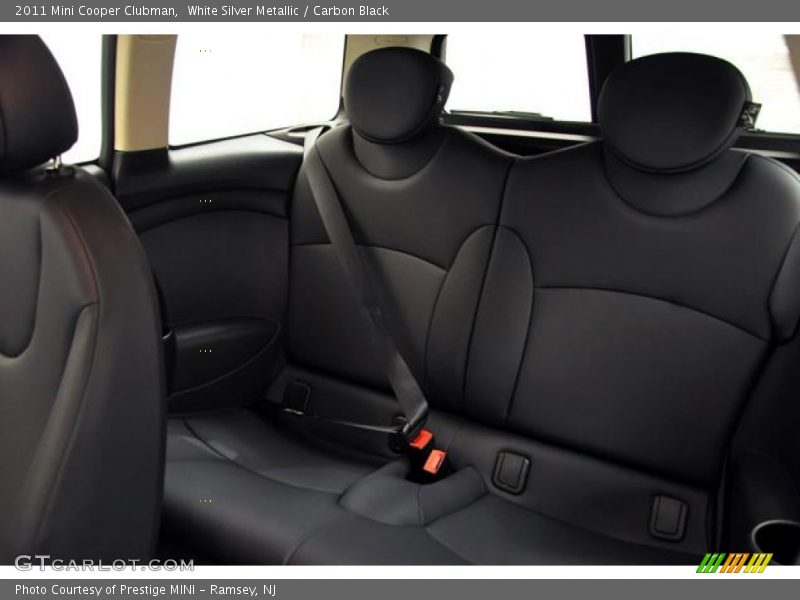 White Silver Metallic / Carbon Black 2011 Mini Cooper Clubman