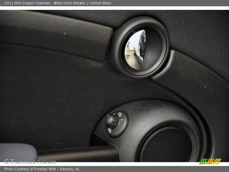 White Silver Metallic / Carbon Black 2011 Mini Cooper Clubman