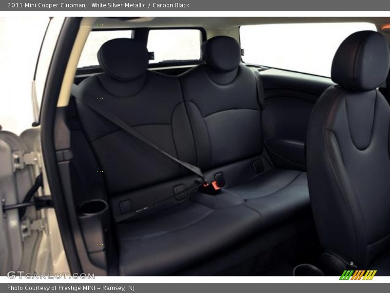 White Silver Metallic / Carbon Black 2011 Mini Cooper Clubman