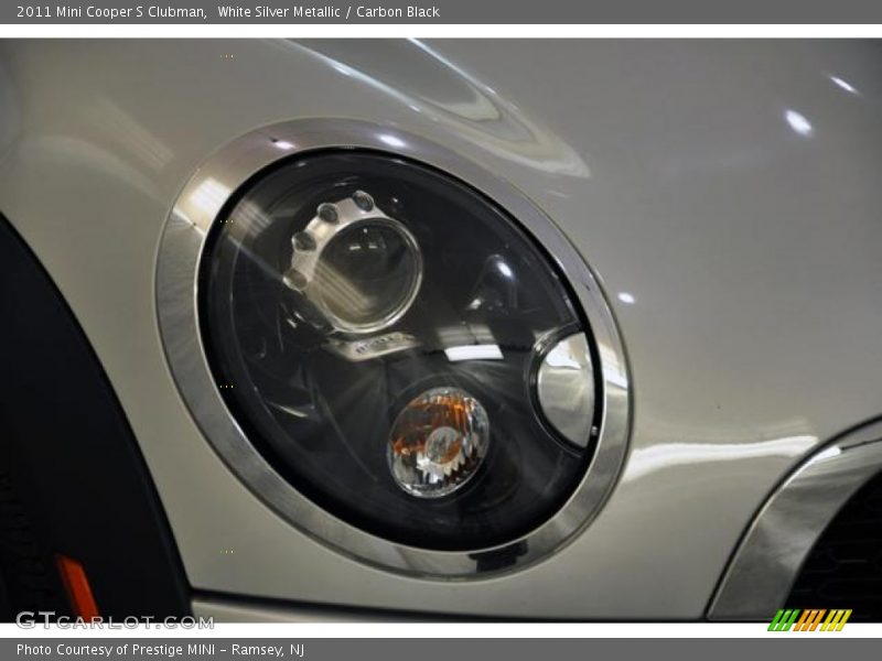 White Silver Metallic / Carbon Black 2011 Mini Cooper S Clubman