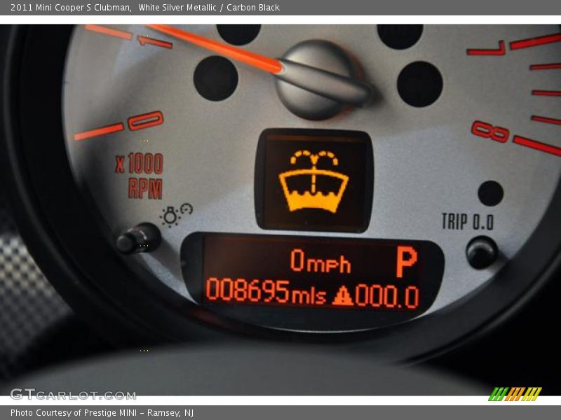 White Silver Metallic / Carbon Black 2011 Mini Cooper S Clubman