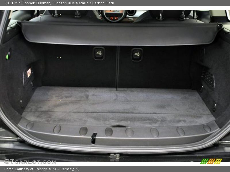 Horizon Blue Metallic / Carbon Black 2011 Mini Cooper Clubman