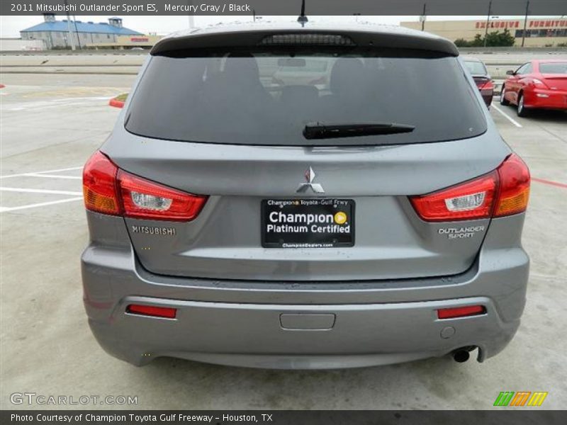 Mercury Gray / Black 2011 Mitsubishi Outlander Sport ES