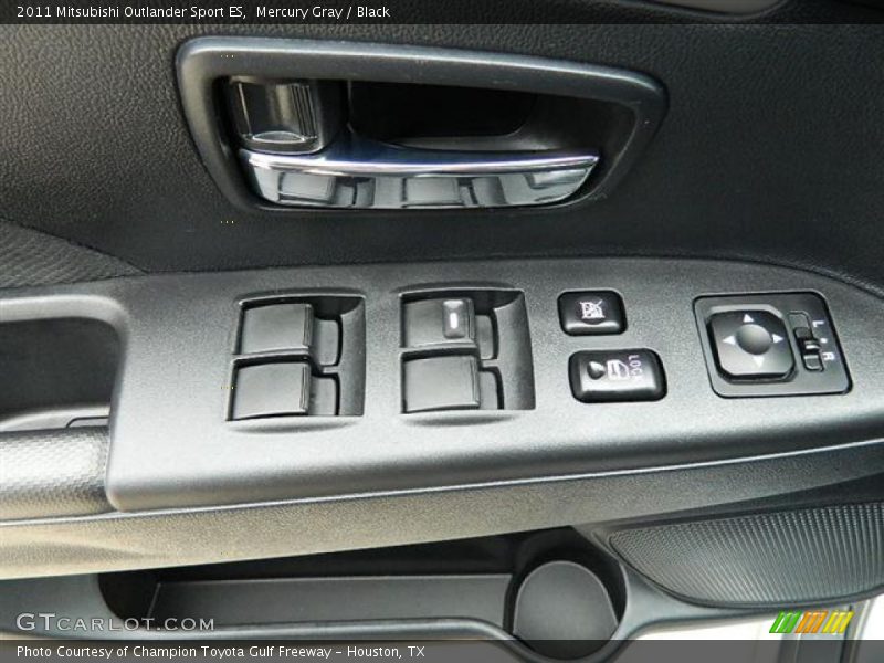 Mercury Gray / Black 2011 Mitsubishi Outlander Sport ES
