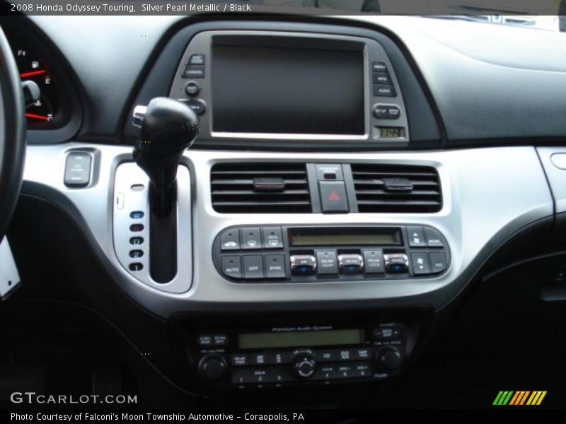Silver Pearl Metallic / Black 2008 Honda Odyssey Touring