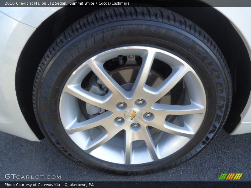 Summit White / Cocoa/Cashmere 2010 Chevrolet Malibu LTZ Sedan