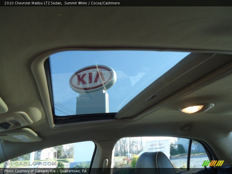 Summit White / Cocoa/Cashmere 2010 Chevrolet Malibu LTZ Sedan