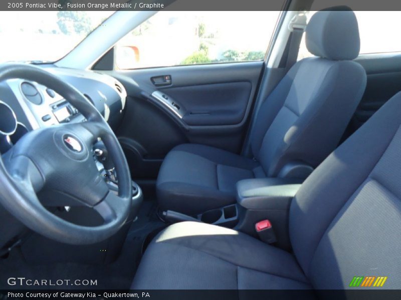 Fusion Orange Metallic / Graphite 2005 Pontiac Vibe