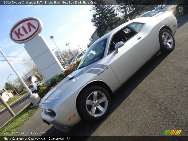Bright Silver Metallic / Dark Slate Gray 2009 Dodge Challenger R/T