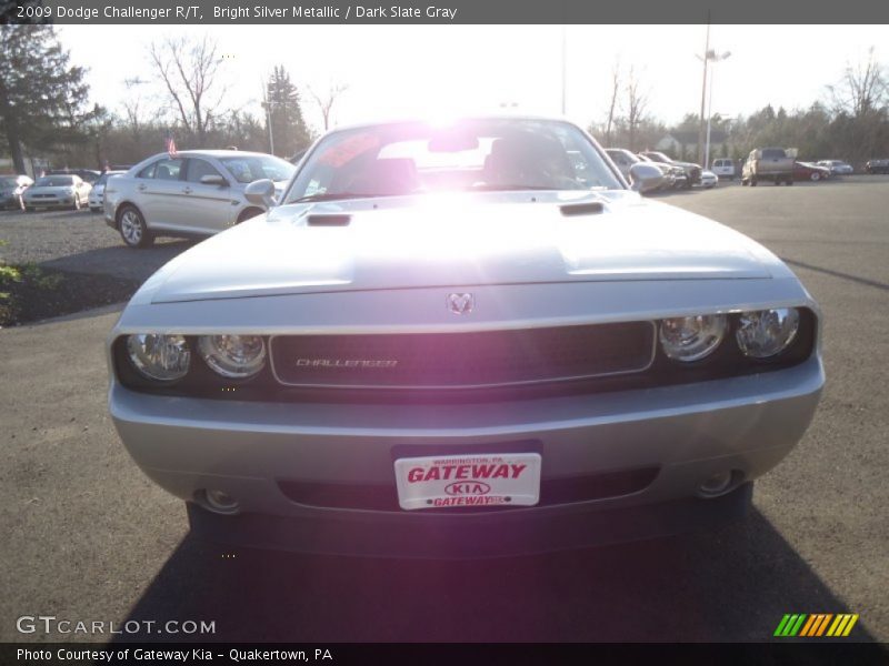 Bright Silver Metallic / Dark Slate Gray 2009 Dodge Challenger R/T
