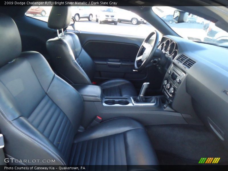Bright Silver Metallic / Dark Slate Gray 2009 Dodge Challenger R/T