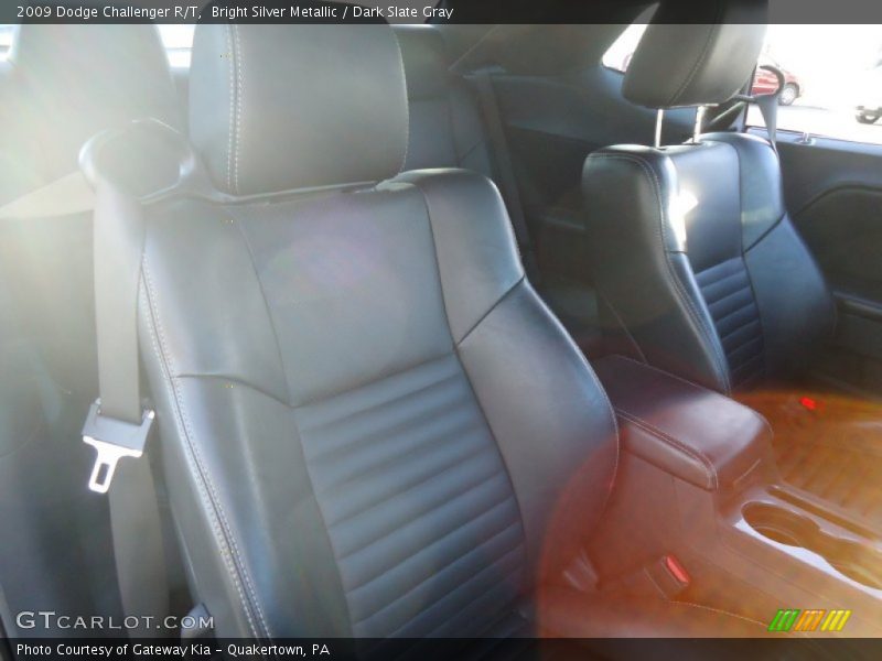 Bright Silver Metallic / Dark Slate Gray 2009 Dodge Challenger R/T
