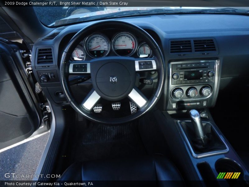 Bright Silver Metallic / Dark Slate Gray 2009 Dodge Challenger R/T