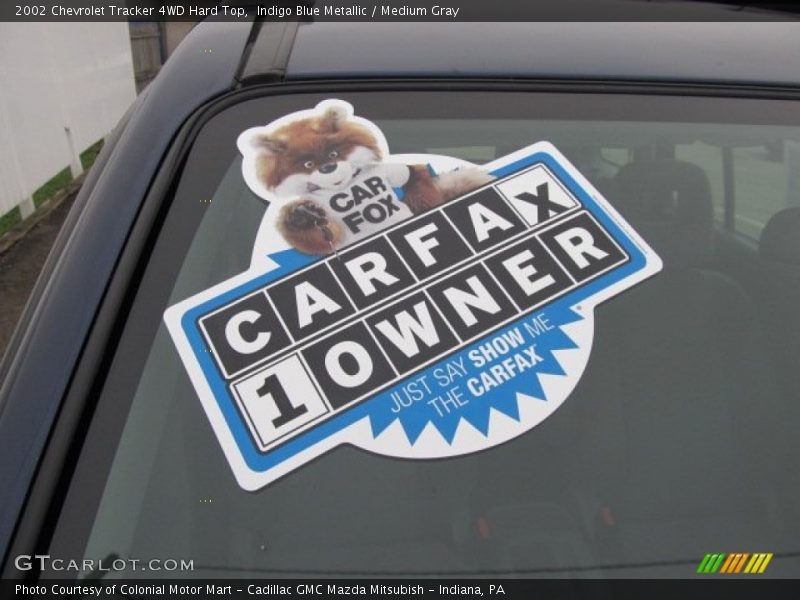 Indigo Blue Metallic / Medium Gray 2002 Chevrolet Tracker 4WD Hard Top