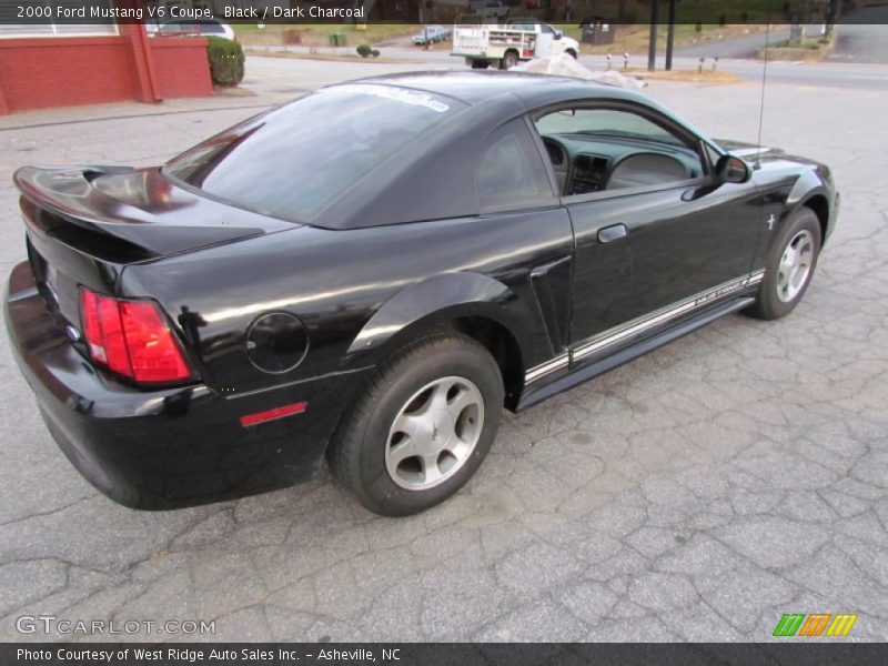 Black / Dark Charcoal 2000 Ford Mustang V6 Coupe