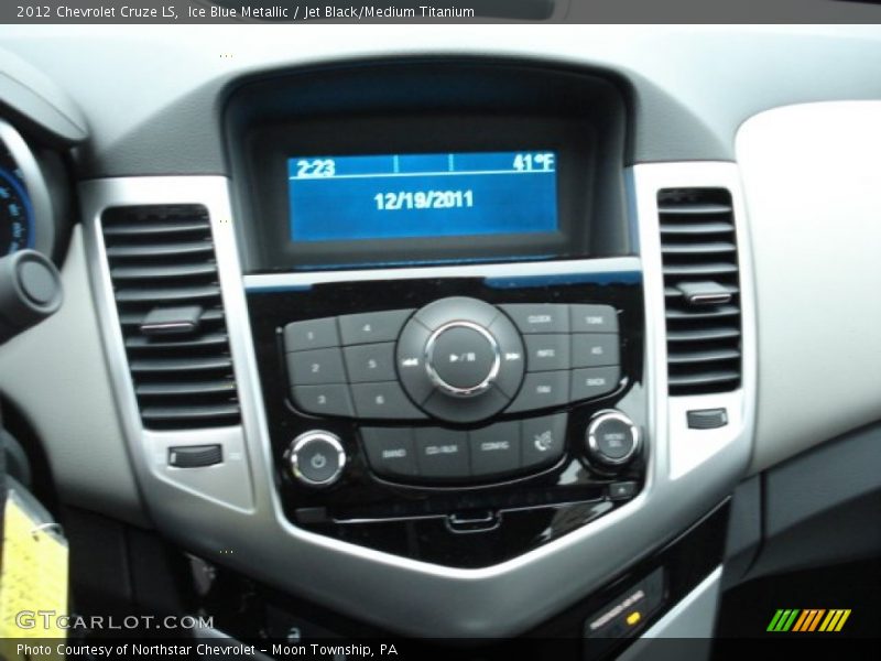Ice Blue Metallic / Jet Black/Medium Titanium 2012 Chevrolet Cruze LS