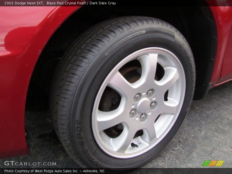 Blaze Red Crystal Pearl / Dark Slate Gray 2003 Dodge Neon SXT
