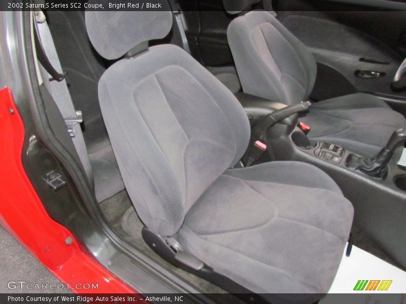 Bright Red / Black 2002 Saturn S Series SC2 Coupe