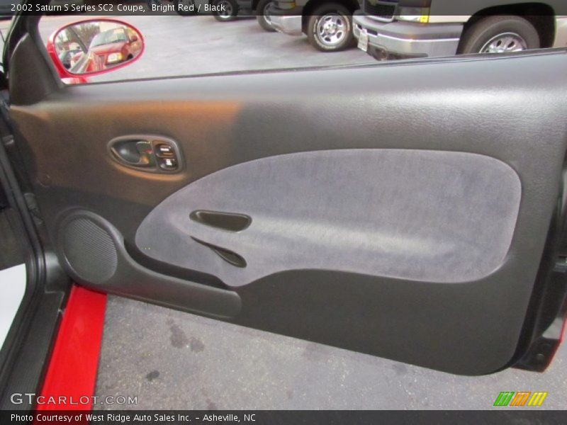 Bright Red / Black 2002 Saturn S Series SC2 Coupe