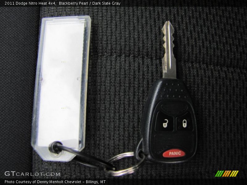 Keys of 2011 Nitro Heat 4x4
