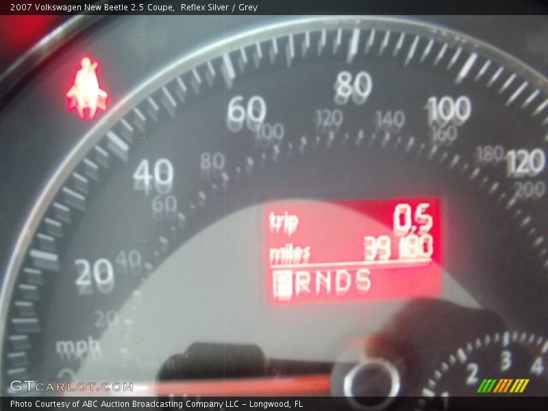 Reflex Silver / Grey 2007 Volkswagen New Beetle 2.5 Coupe