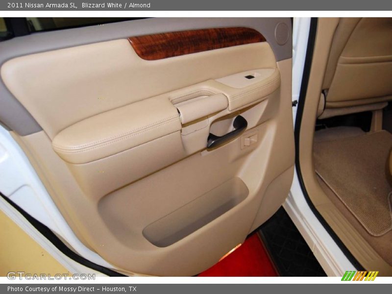Blizzard White / Almond 2011 Nissan Armada SL
