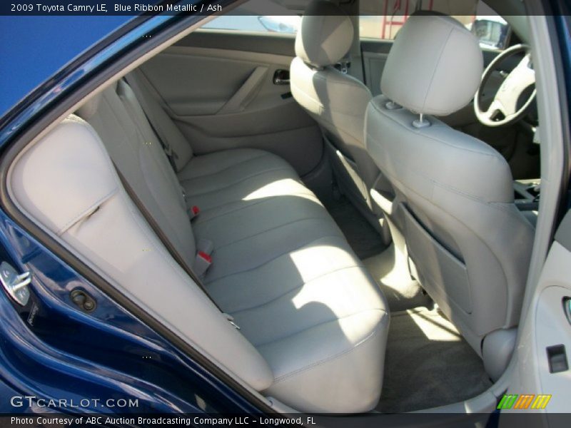Blue Ribbon Metallic / Ash 2009 Toyota Camry LE