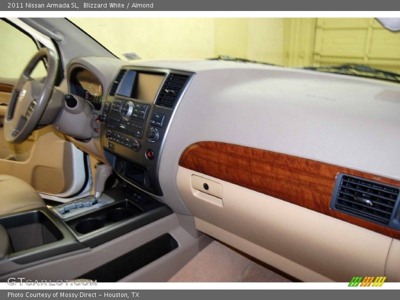 Blizzard White / Almond 2011 Nissan Armada SL
