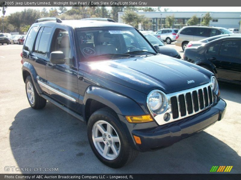 Midnight Blue Pearl / Dark Slate Gray/Light Slate Gray 2005 Jeep Liberty Limited