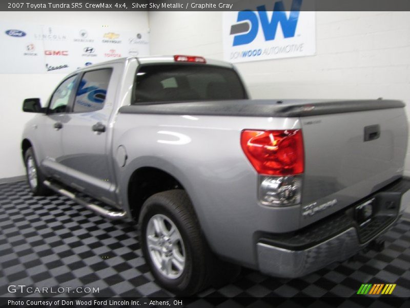Silver Sky Metallic / Graphite Gray 2007 Toyota Tundra SR5 CrewMax 4x4