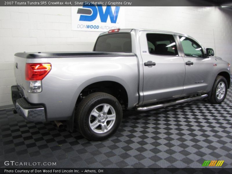 Silver Sky Metallic / Graphite Gray 2007 Toyota Tundra SR5 CrewMax 4x4