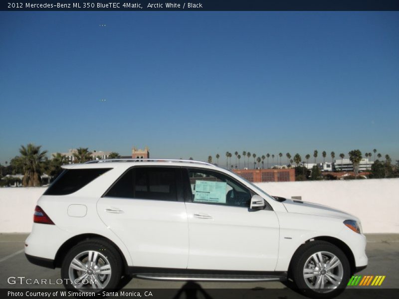 Arctic White / Black 2012 Mercedes-Benz ML 350 BlueTEC 4Matic