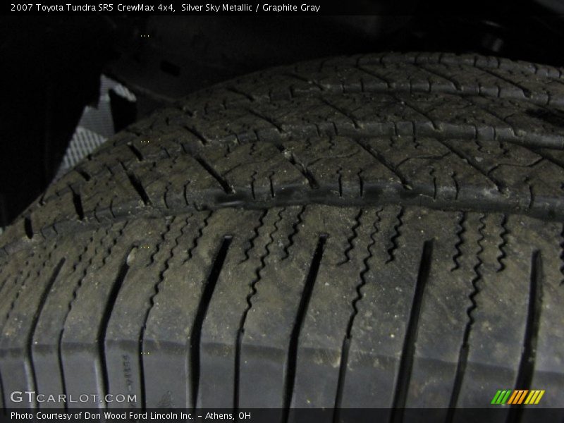 Silver Sky Metallic / Graphite Gray 2007 Toyota Tundra SR5 CrewMax 4x4