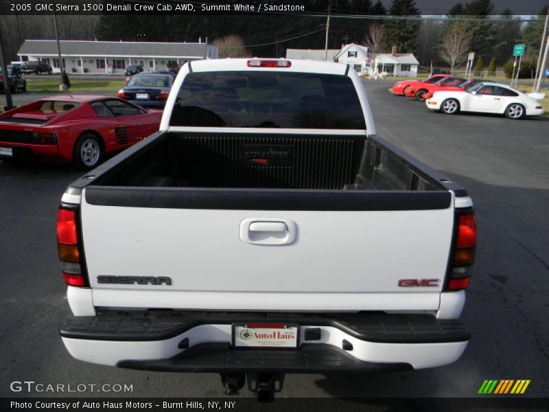 Summit White / Sandstone 2005 GMC Sierra 1500 Denali Crew Cab AWD